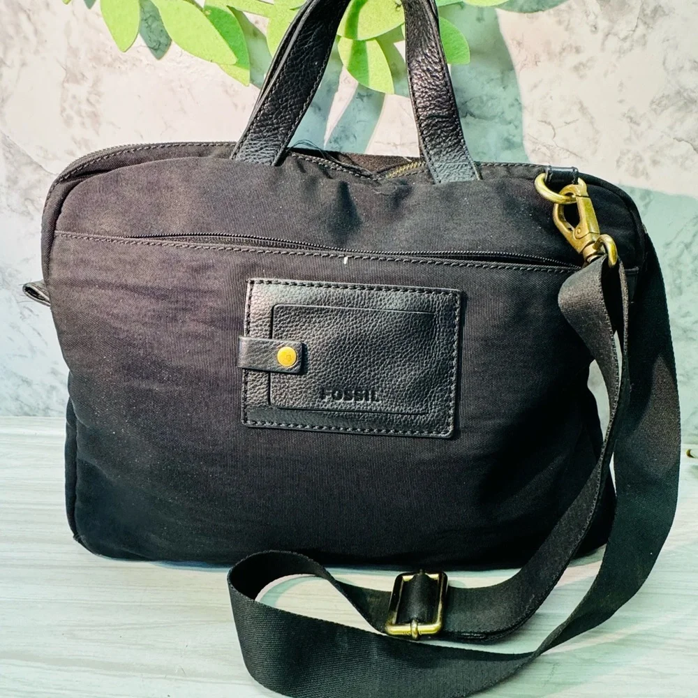Fossil ATLAS schwarz MBG9173 Herren Umhängetasche Laptoptasche